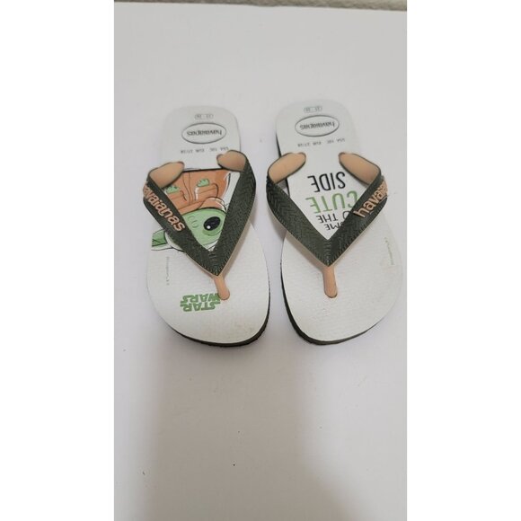 Star Wars Baby Yoda Havaianas Kids Flip Flops Size 10C Green/Beige - Picture 2 of 8